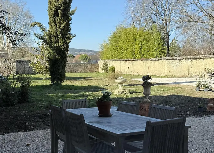 La Cour De